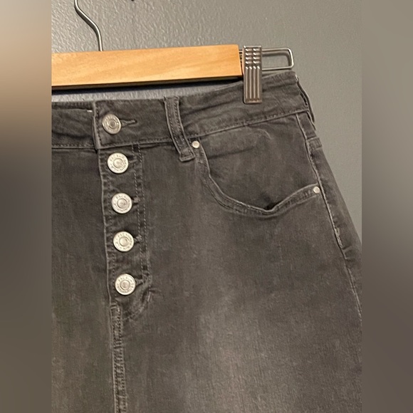 Pacsun raw‎ hem mini size 28 - Picture 2 of 5